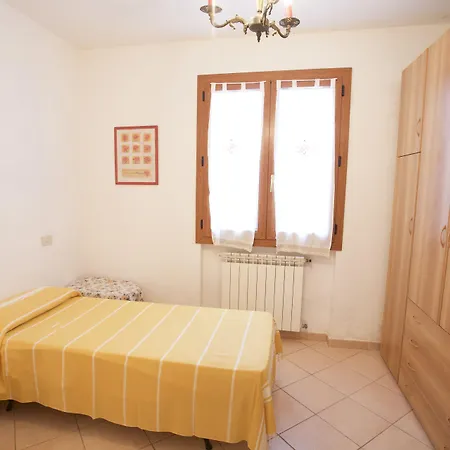 La Casina A Schiopparello - Goelba アパート ポルトフェッラーイオ